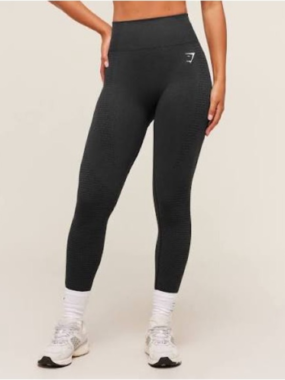 *NWT* Gymshark Vital Seamless 2.0 Leggings - Black marl